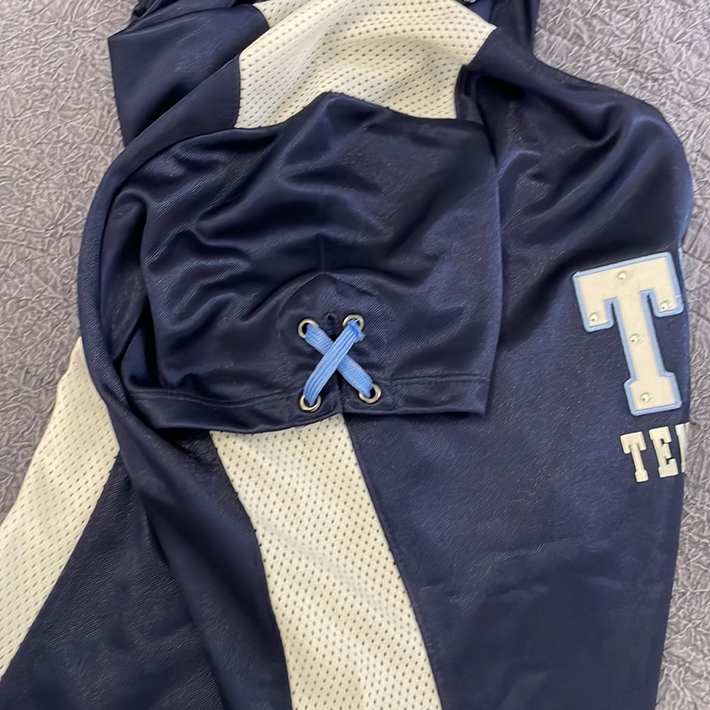 Tennessee Titans Bundle - Picture 4 of 6